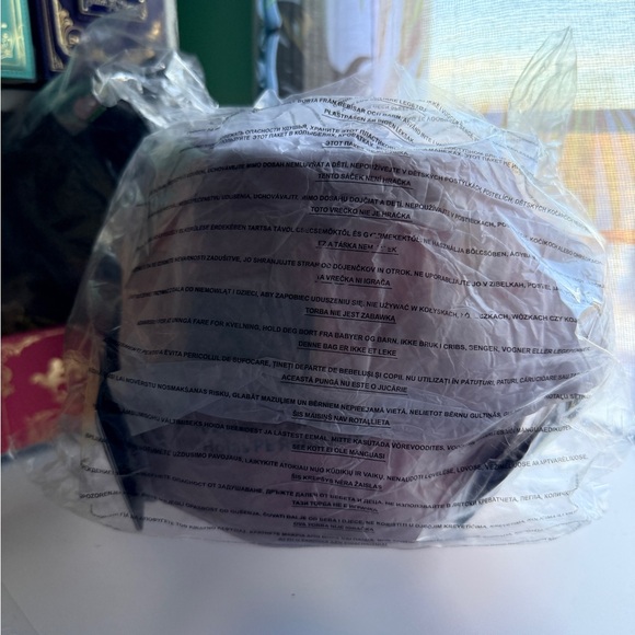 Loungefly Disney Donald Duck pumpkin crossbody NWT - Picture 3 of 4